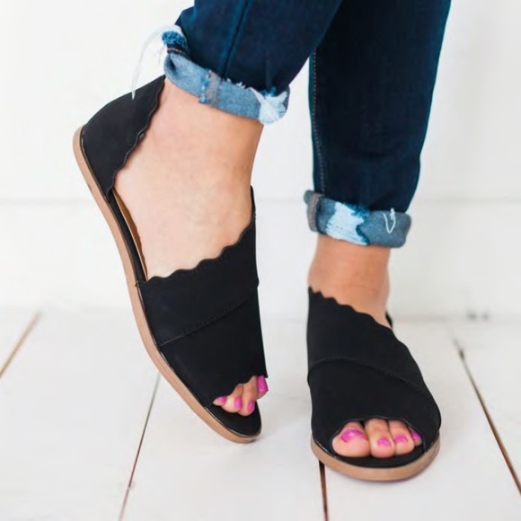 Flats - Picture 2 of 2